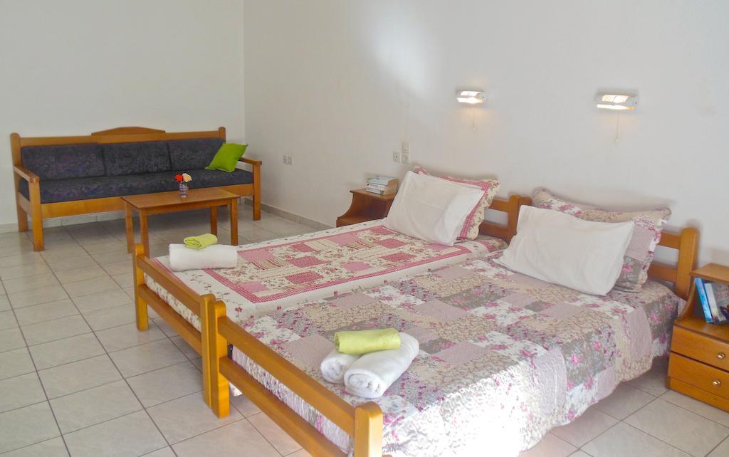 Irilena Apartments Stalida Zimmer foto